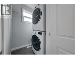 93 Clarence Street thumbnail 9