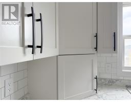 93 Clarence Street thumbnail 7