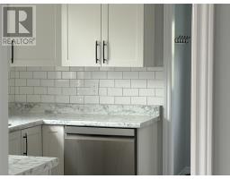 93 Clarence Street thumbnail 6
