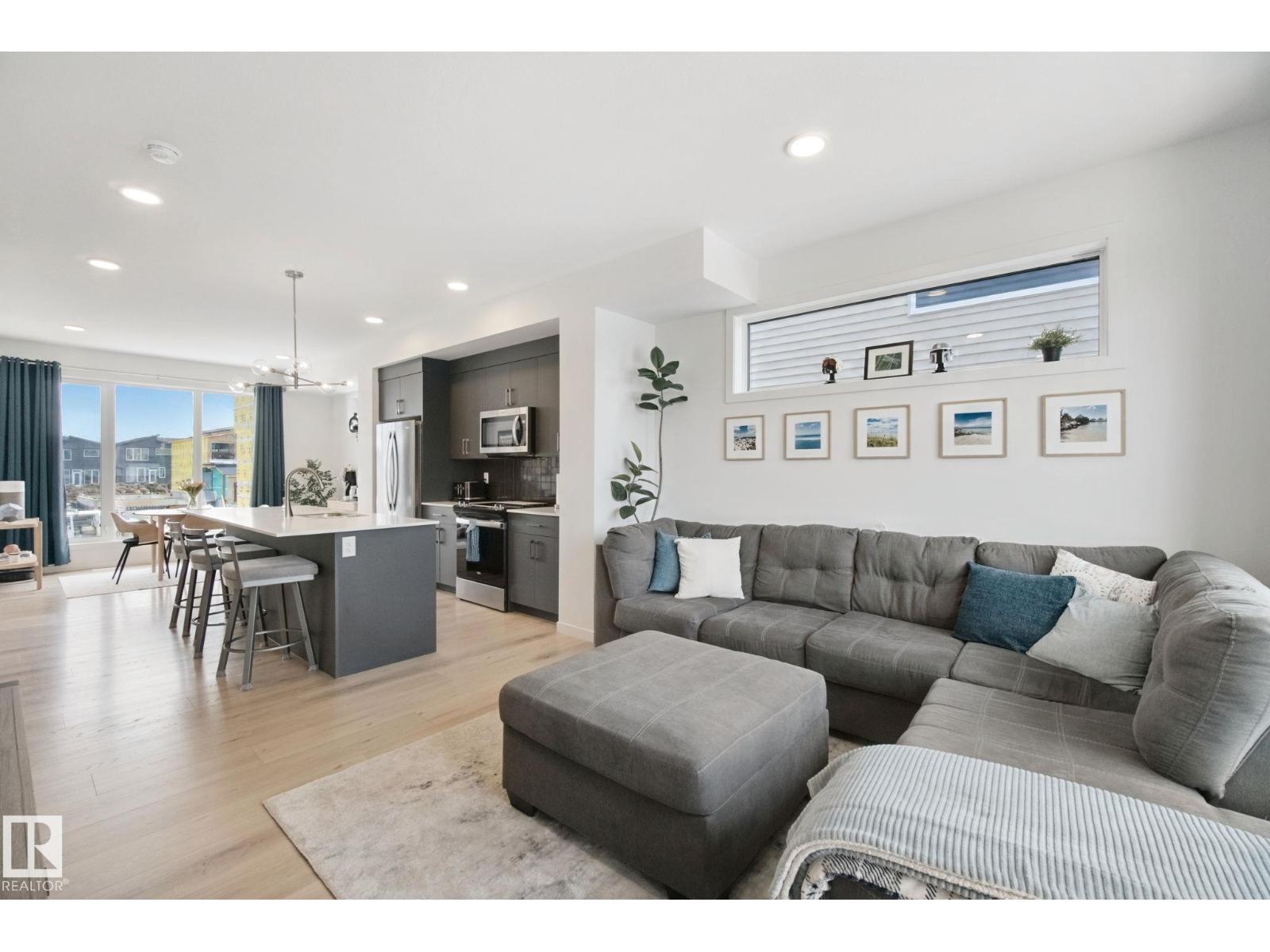 409 32 ST SW - 10