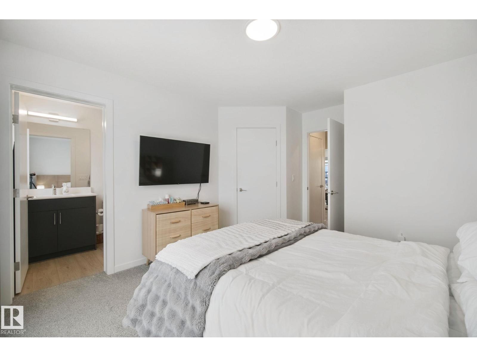 409 32 ST SW - 29