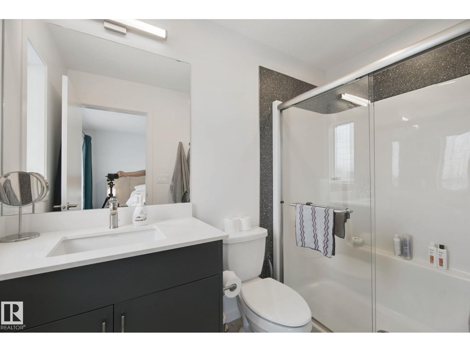 409 32 ST SW - 31