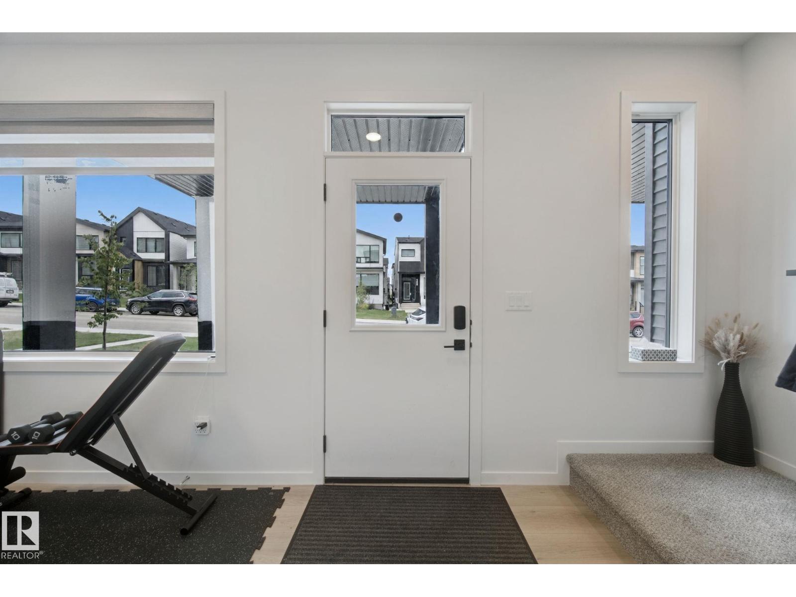 409 32 ST SW - 5