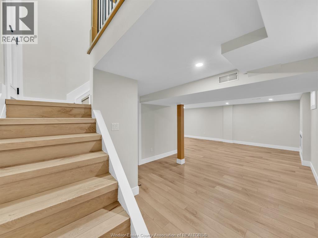 3237 Mckay AVENUE - 23