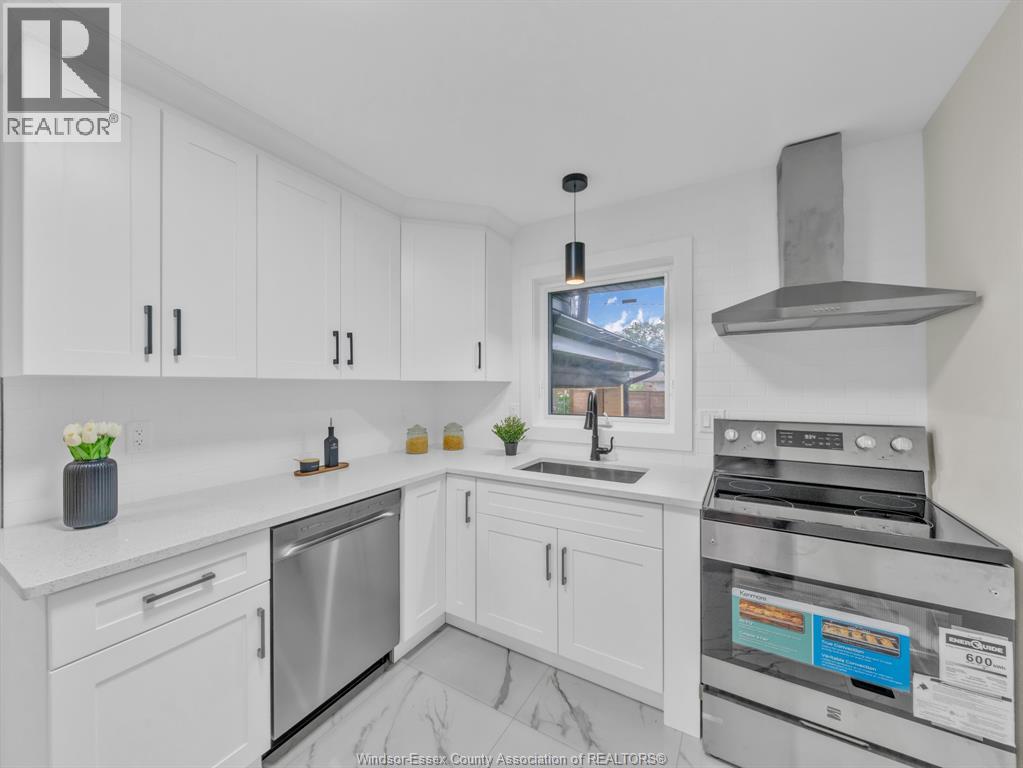 3237 Mckay AVENUE - Image 11