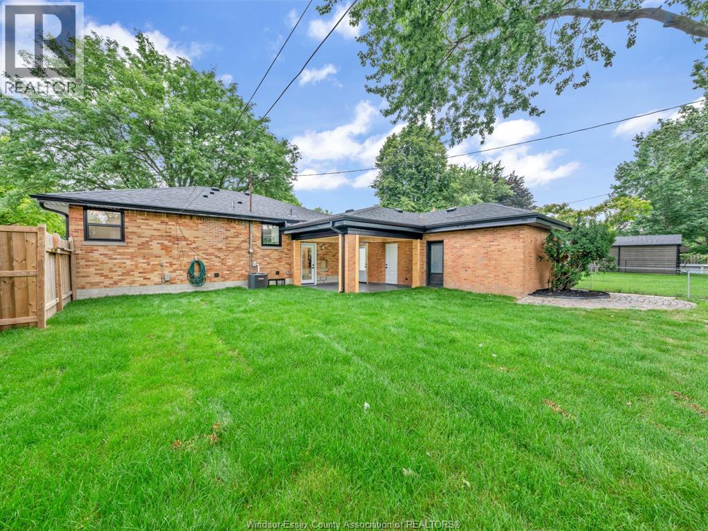 3237 Mckay AVENUE - Image 34