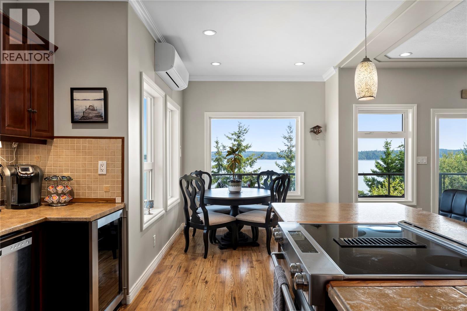 5763 Island Hwy S - Image 17
