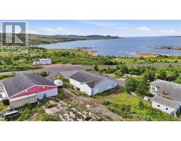106 Iceberg Arena Road thumbnail 2