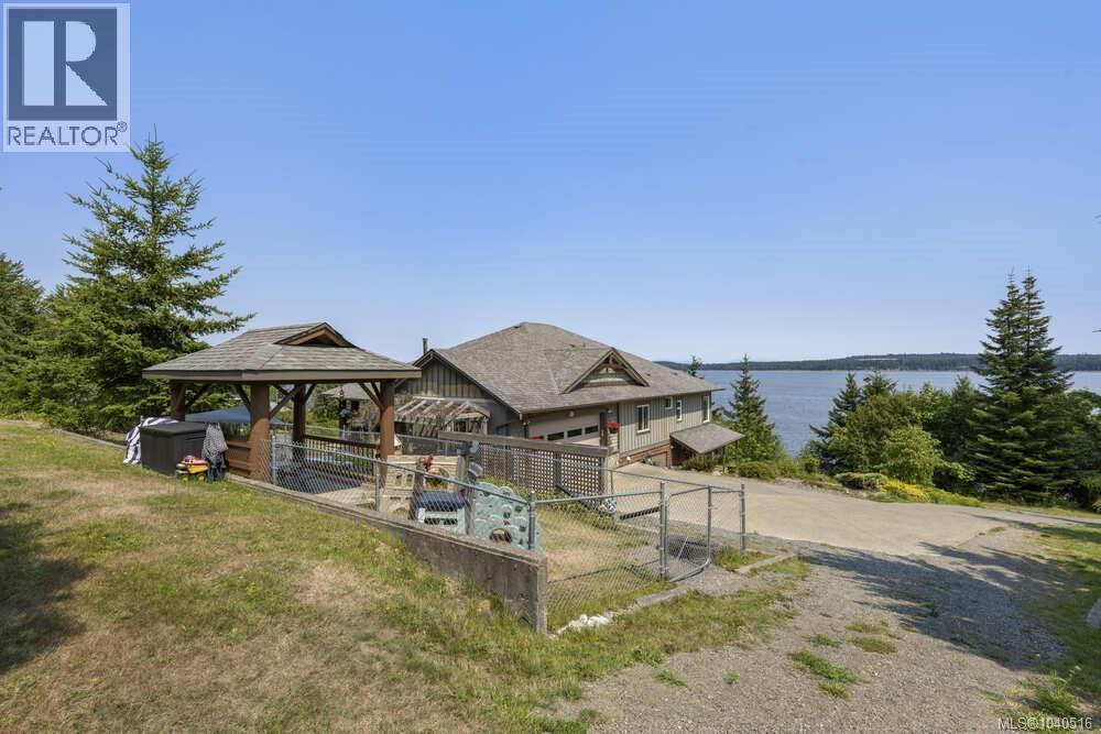 5763 Island Hwy S - Image 80