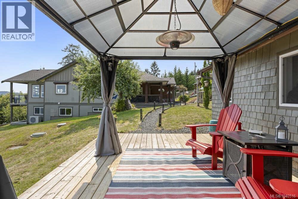 5763 Island Hwy S - 61