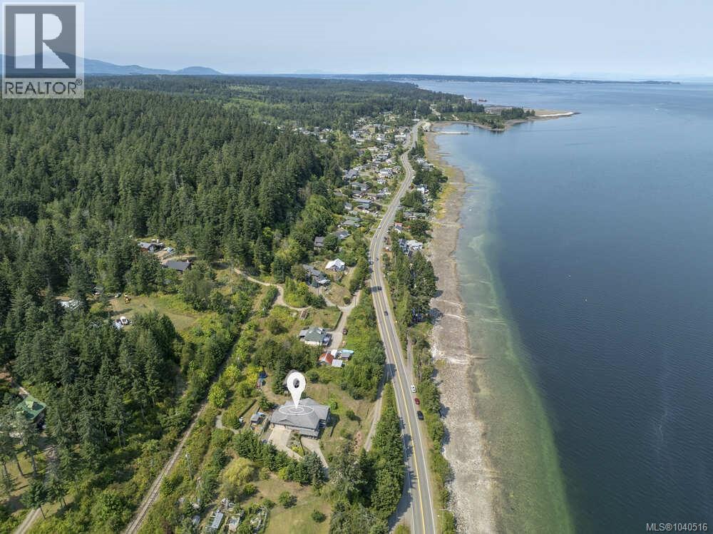 5763 Island Hwy S - Image 88