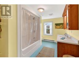 9 Bareneed Road thumbnail 30