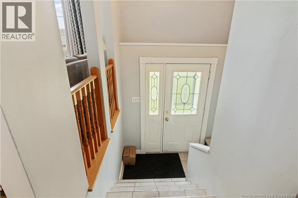123 Acadie - Image 6