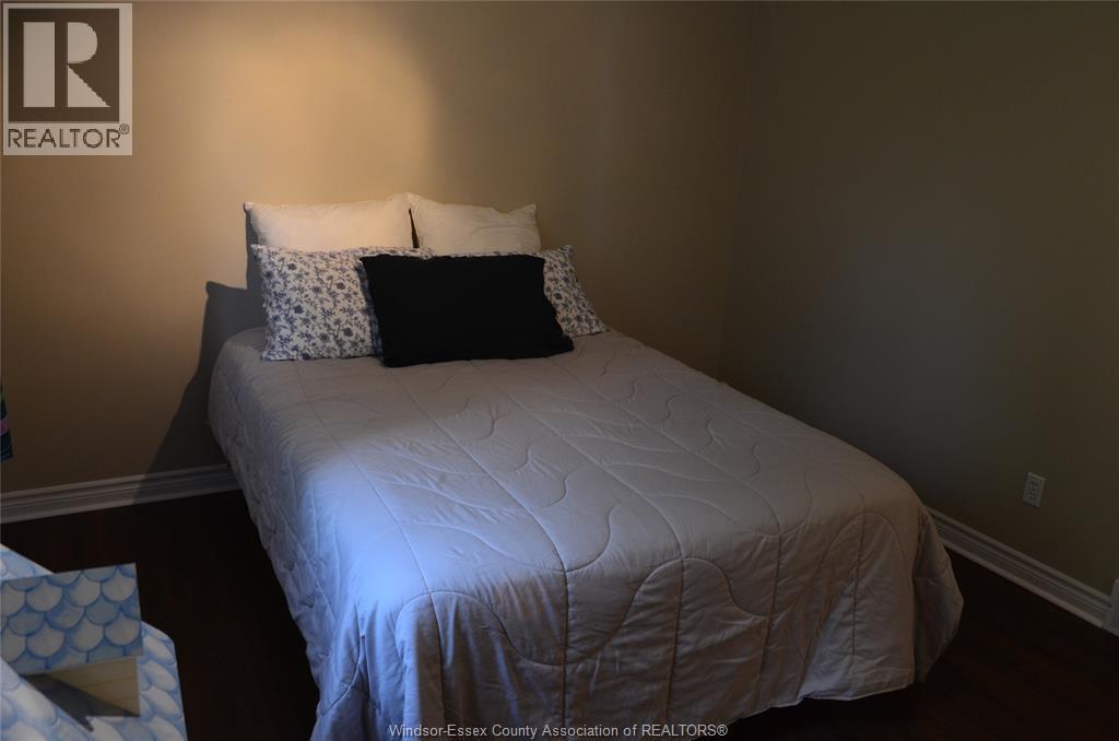 1270 WOODMOUNT CRESCENT - Image 22