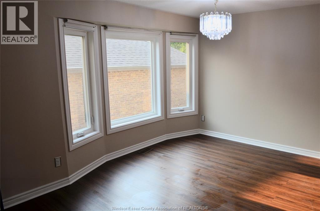 1270 WOODMOUNT CRESCENT - Image 4