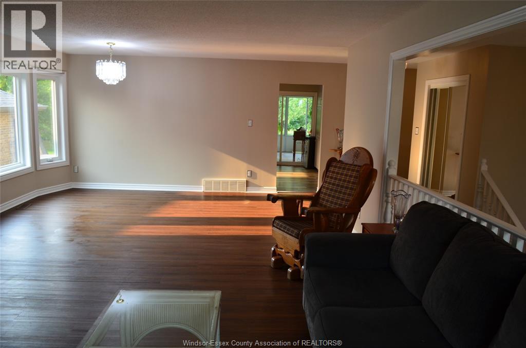 1270 WOODMOUNT CRESCENT - Image 5