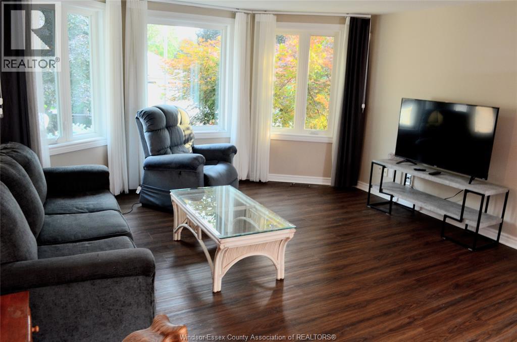1270 WOODMOUNT CRESCENT - Image 6