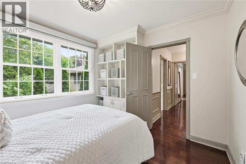 247 LINWOOD Crescent - 35