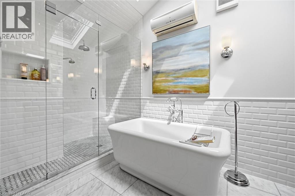 247 LINWOOD Crescent - Image 30