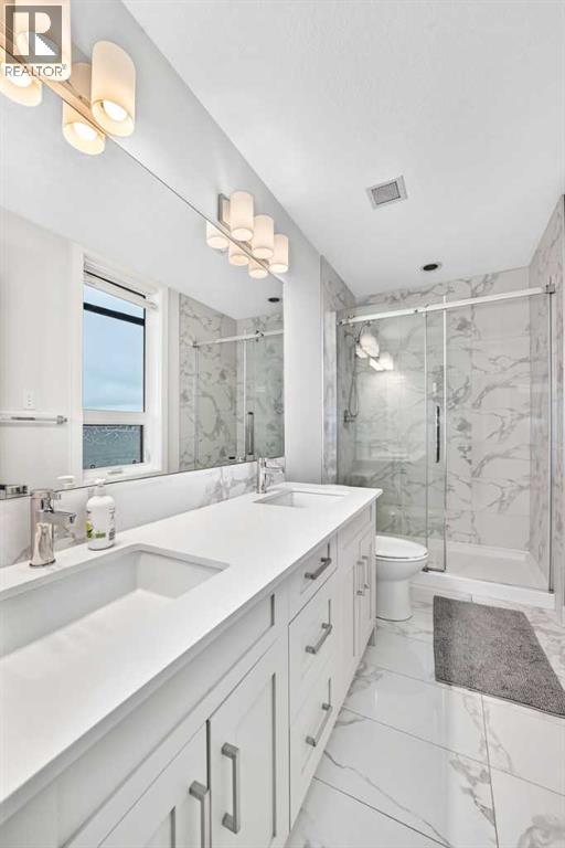 #409 30 Walgrove SE - 21