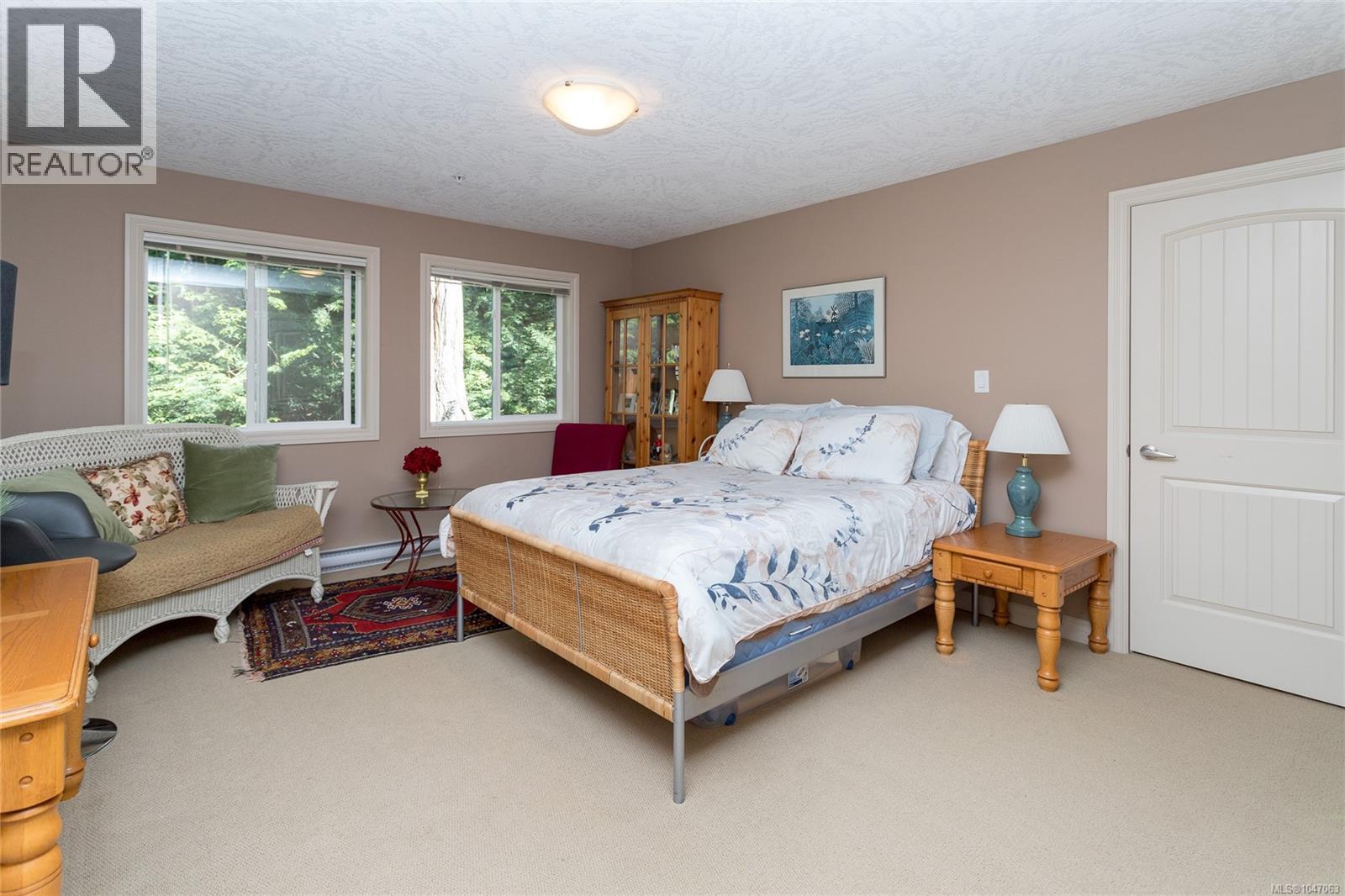 #7 199 Atkins Rd - 26