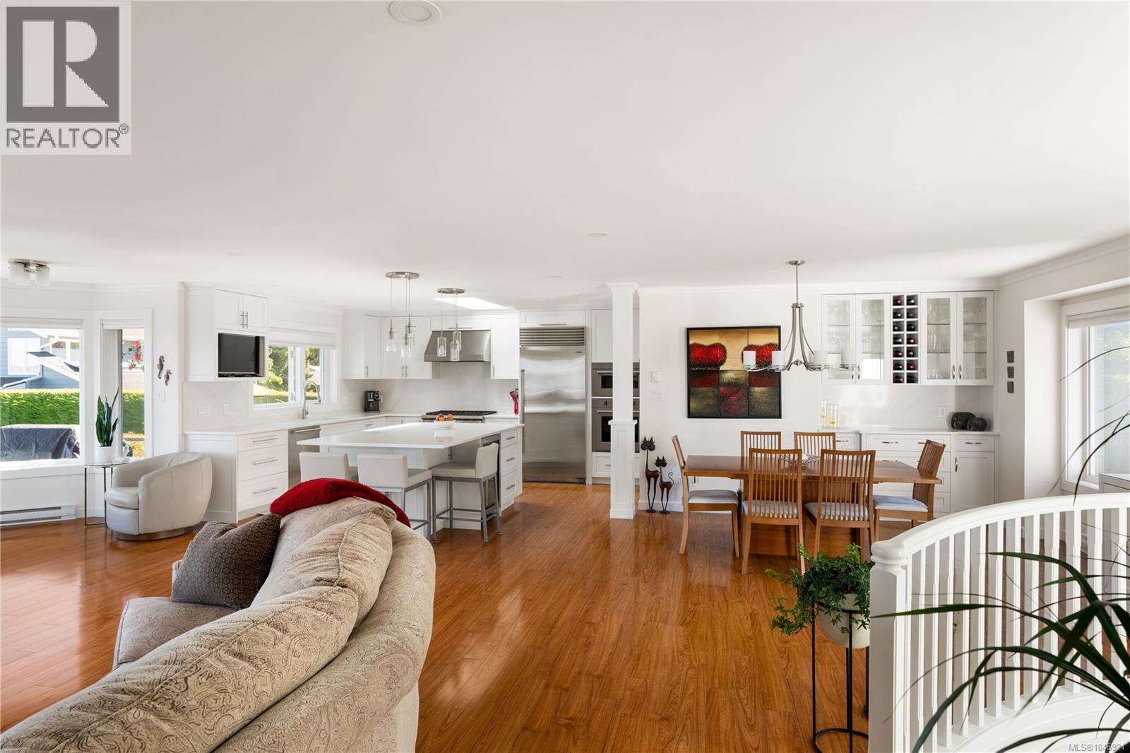  4596 Bonnieview Place, Saanich