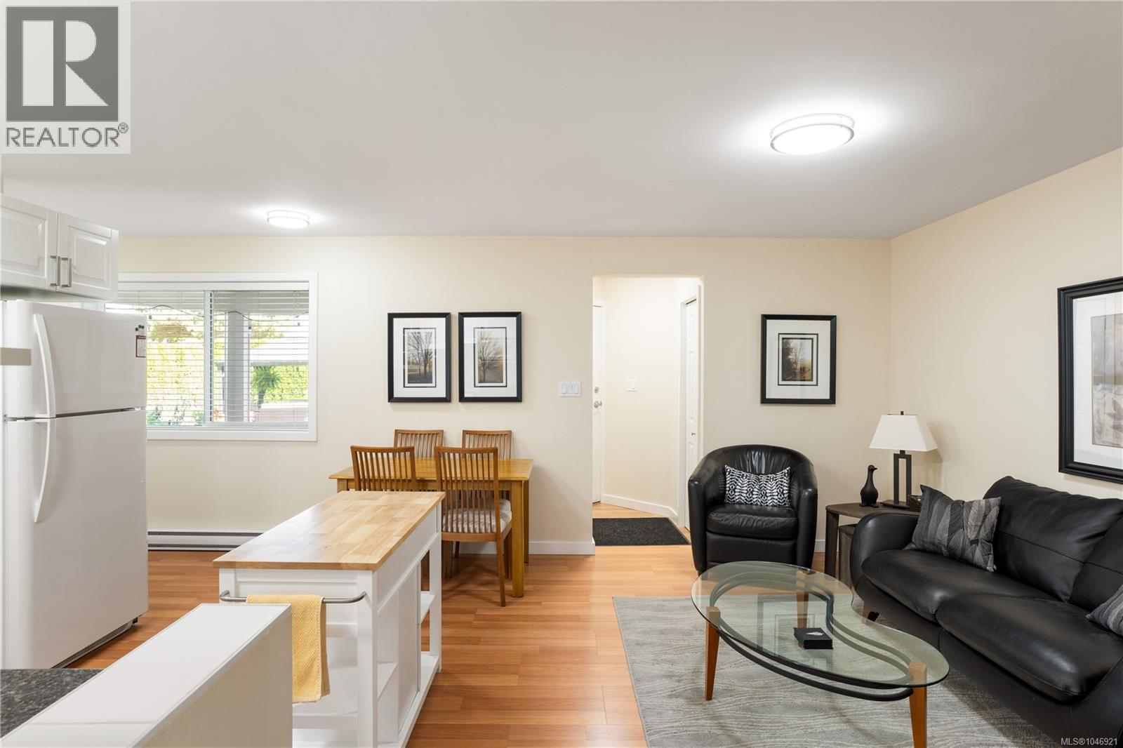  4596 Bonnieview Place, Saanich