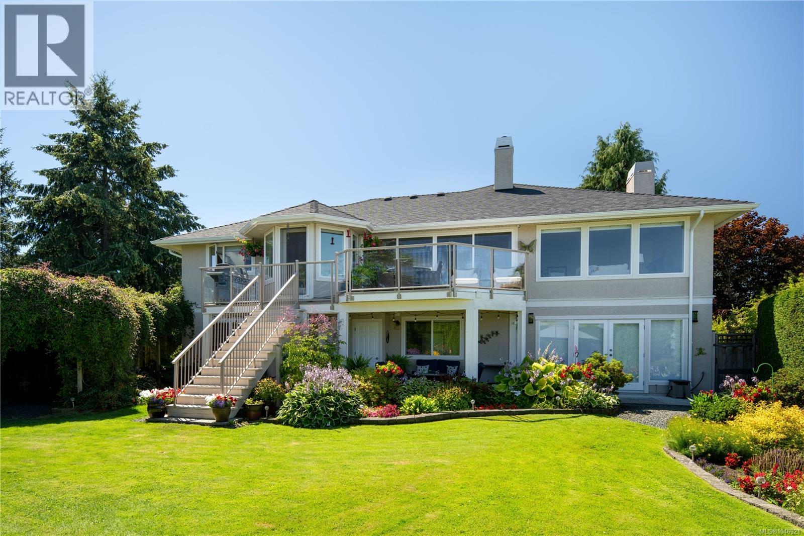  4596 Bonnieview Place, Saanich