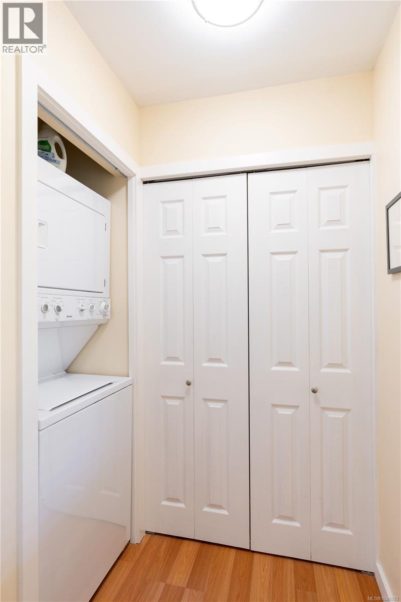  4596 Bonnieview Place, Saanich