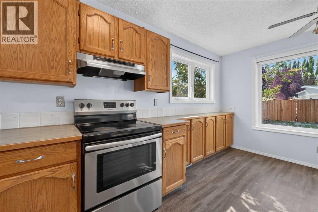 446 Harvest Hills Drive NE - 21