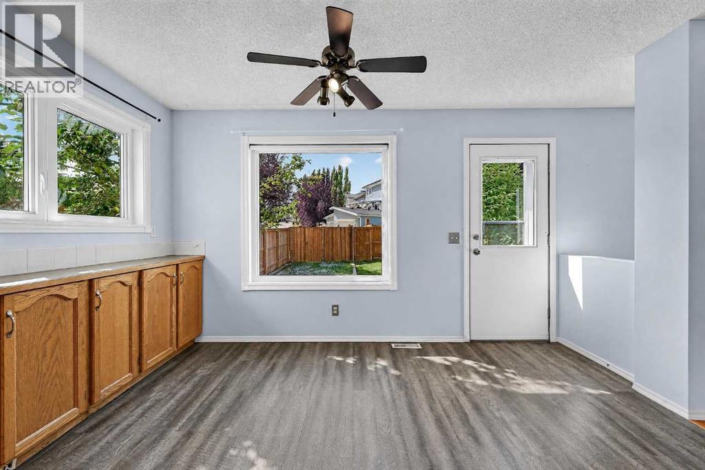 446 Harvest Hills Drive NE - 19