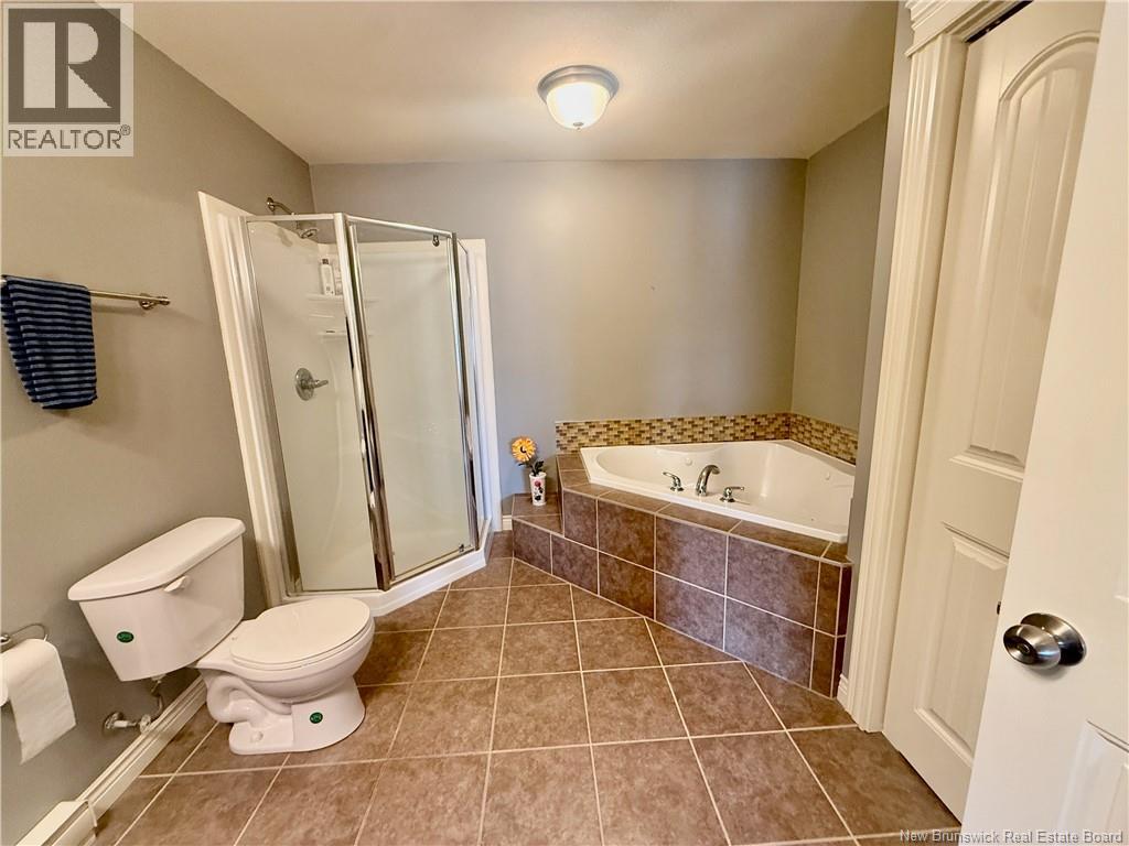 #327 130 Lian Street - Image 13