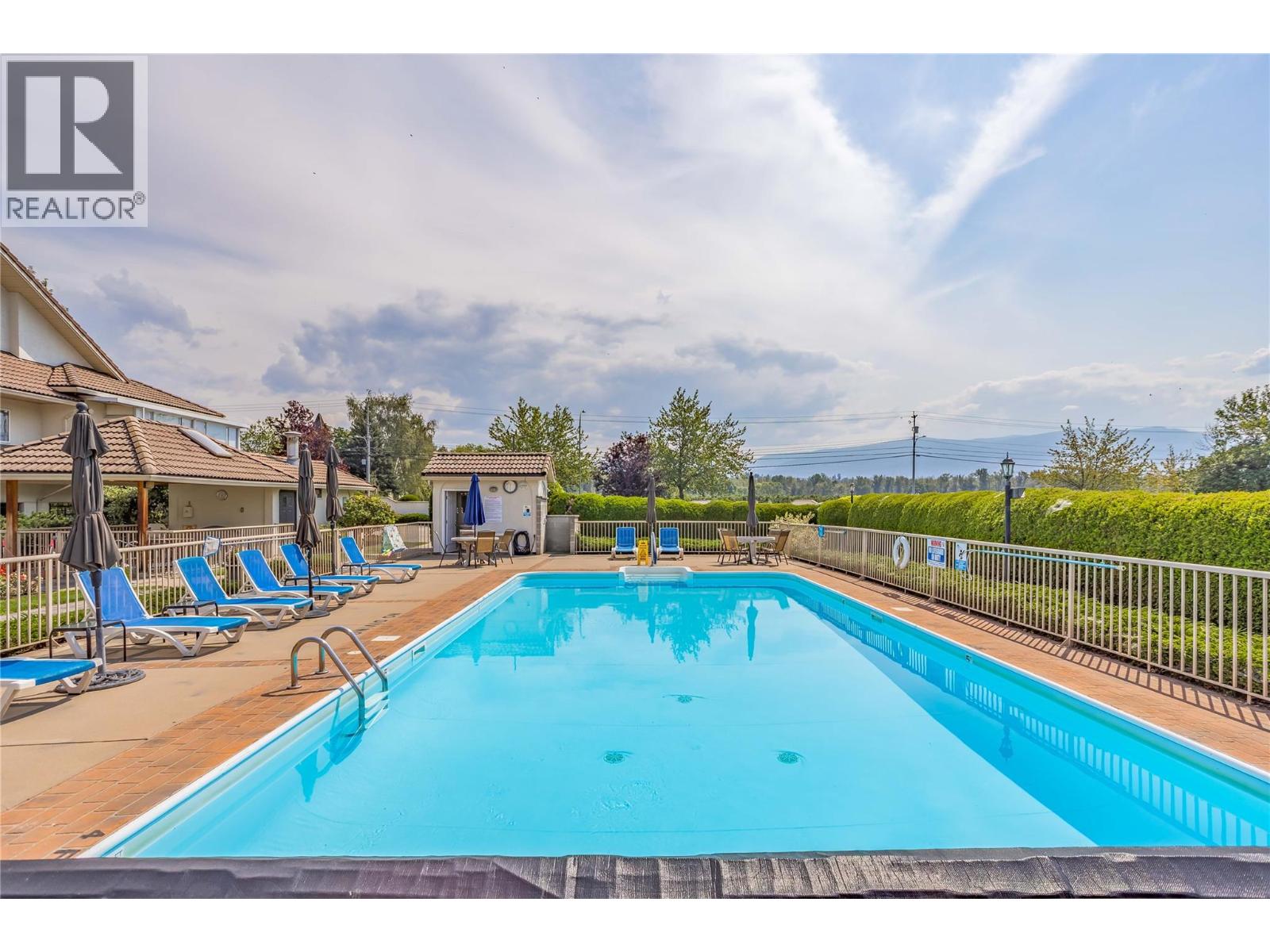 103 2300 Benvoulin Road, Kelowna