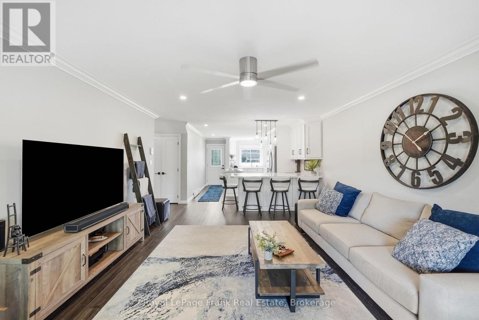 #3 31 LAGUNA PARKWAY - Image 19