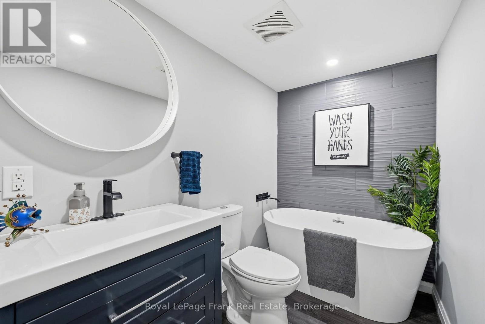 #3 31 LAGUNA PARKWAY - Image 27