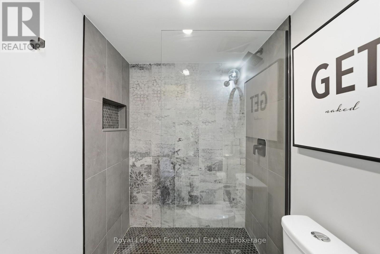 #3 31 LAGUNA PARKWAY - Image 31