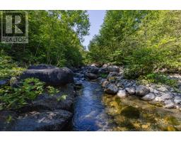 82 Valley Road thumbnail 4