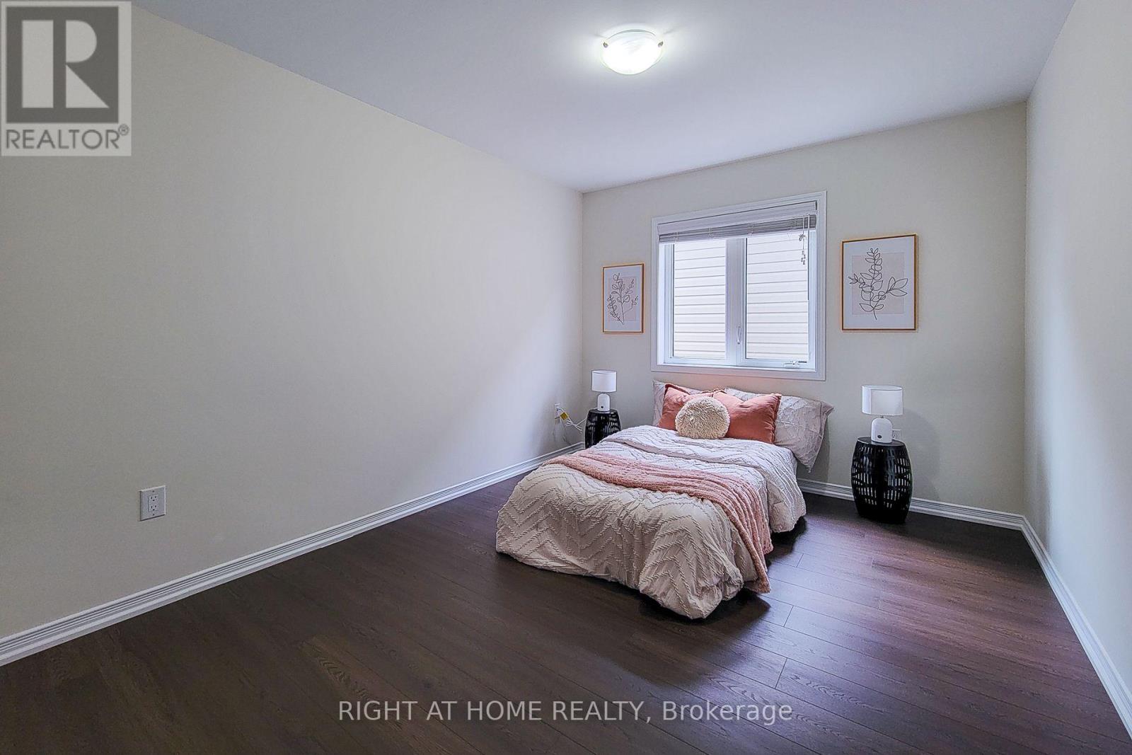 11 ESTHER CRESCENT - Image 33