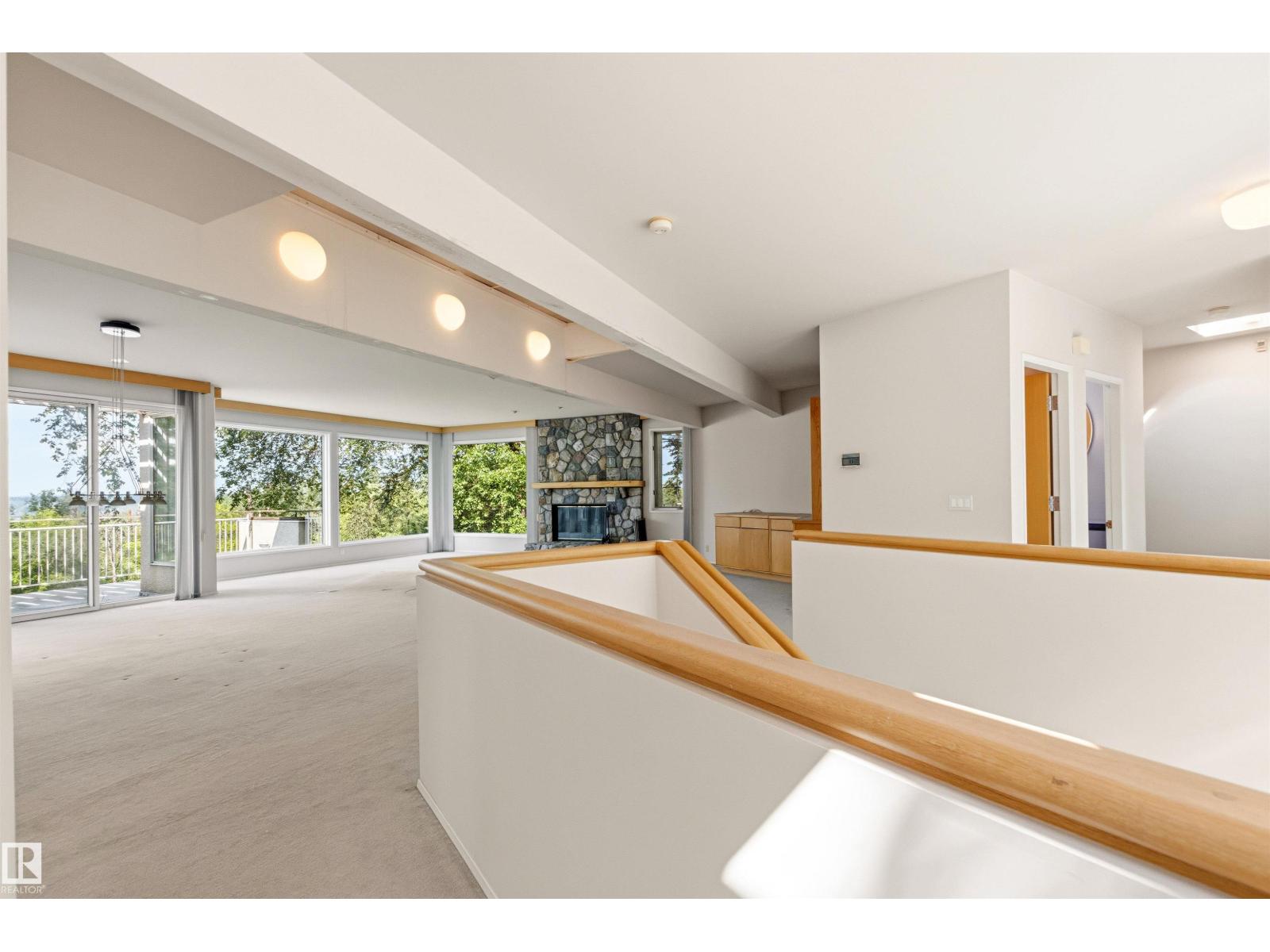 7415 SASKATCHEWAN DR NW - Image 27