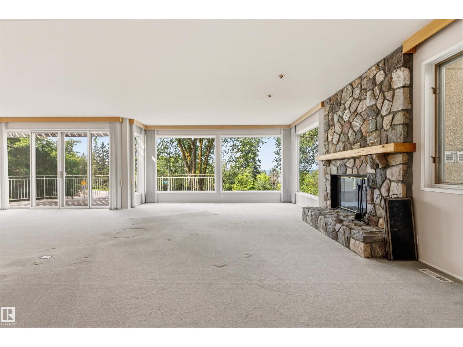7415 SASKATCHEWAN DR NW - Image 32