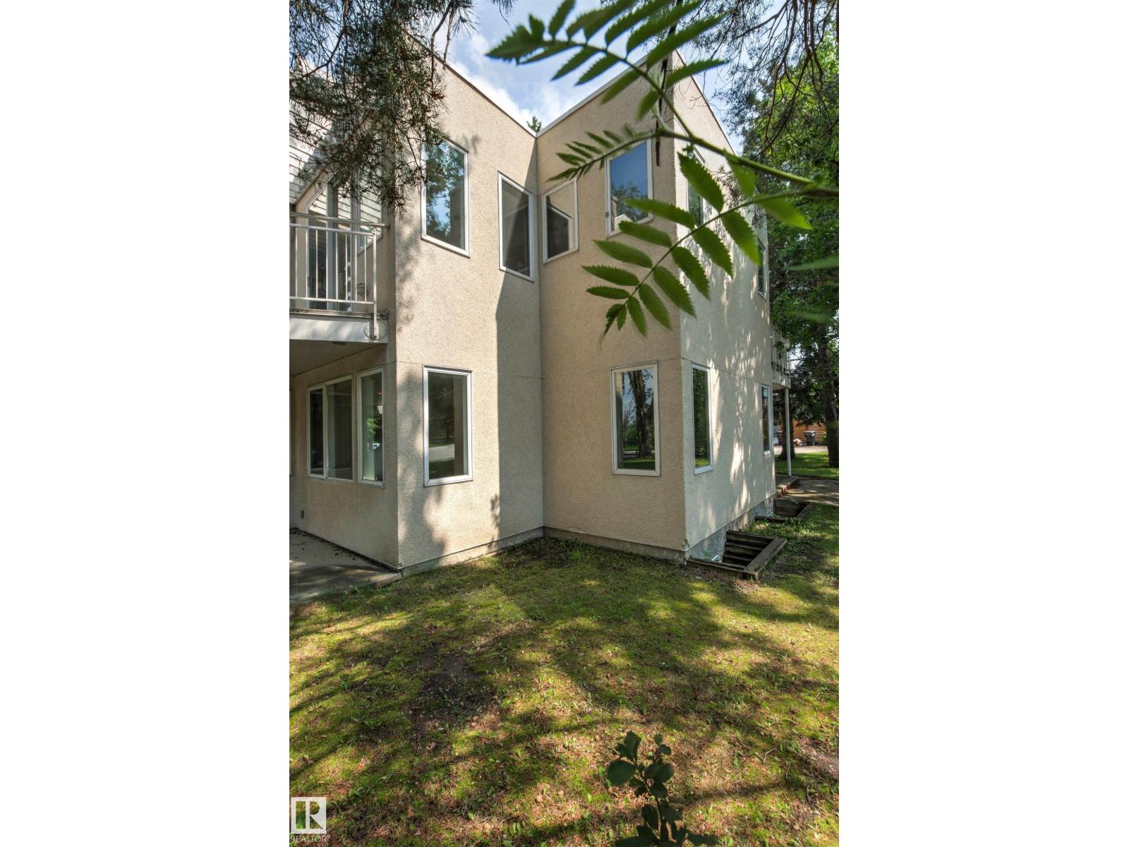 7415 SASKATCHEWAN DR NW - Image 8