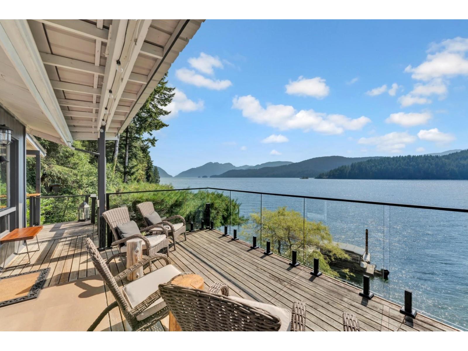 BLK C DL 355 CASCADE BAY, Harrison Lake, Harrison Hot Springs