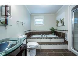 48 Canada Drive thumbnail 16