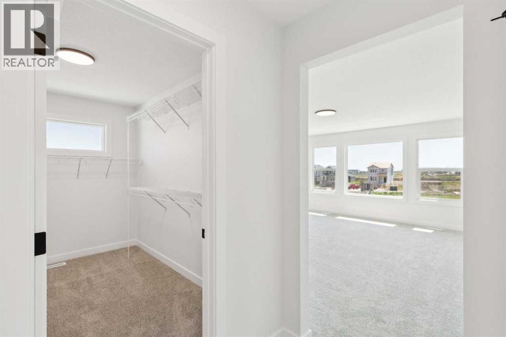 Listing photo – 427 Bridgeport Glen, Chestermere