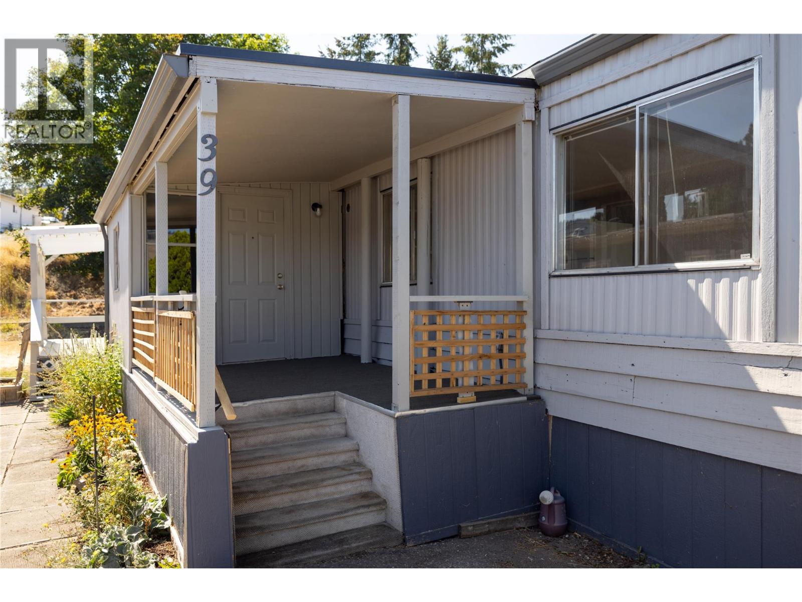 #39 6902 Okanagan Landing Road - Image 22