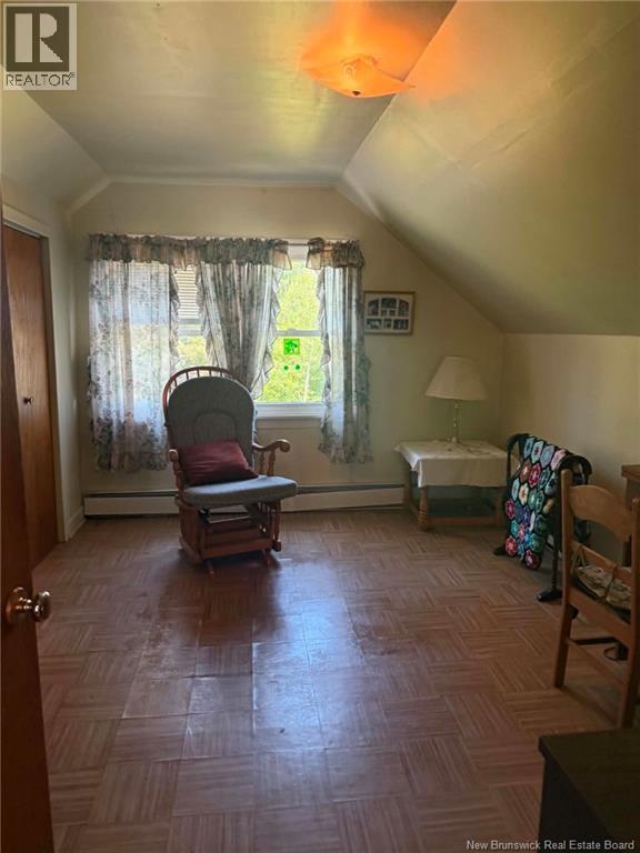 2393 King George Hwy - Image 11