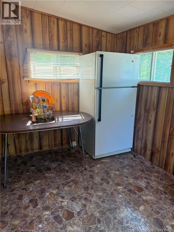 2393 King George Hwy - 6