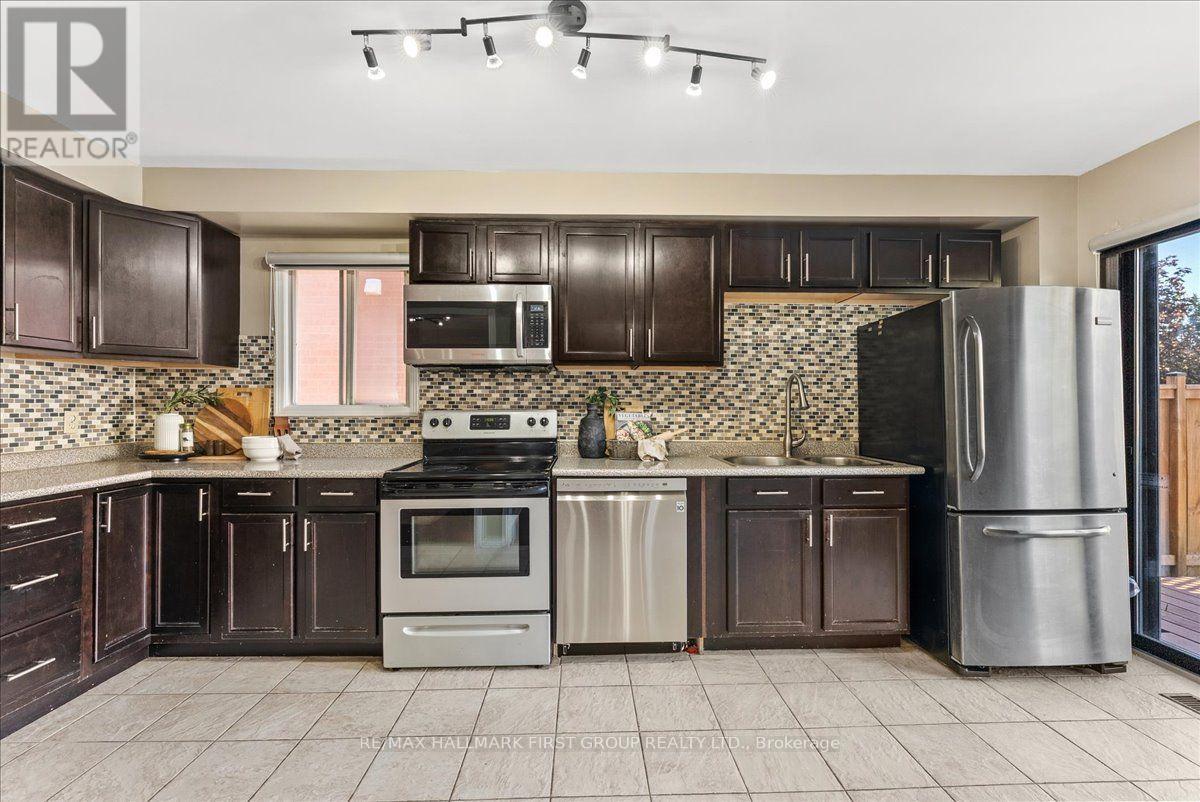 39 KEYS DRIVE - Image 12