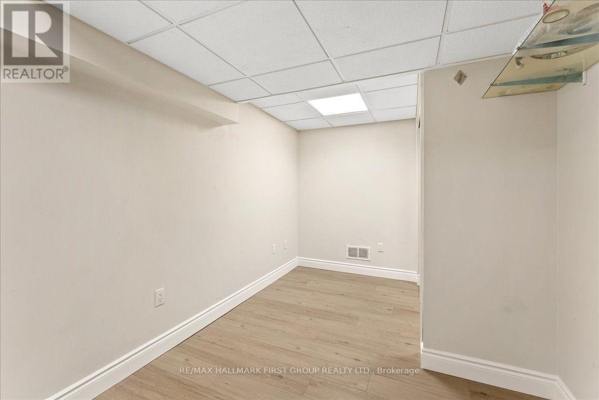 39 KEYS DRIVE - Image 35