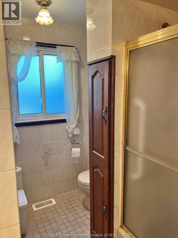 2729 RIVARD AVENUE - 15